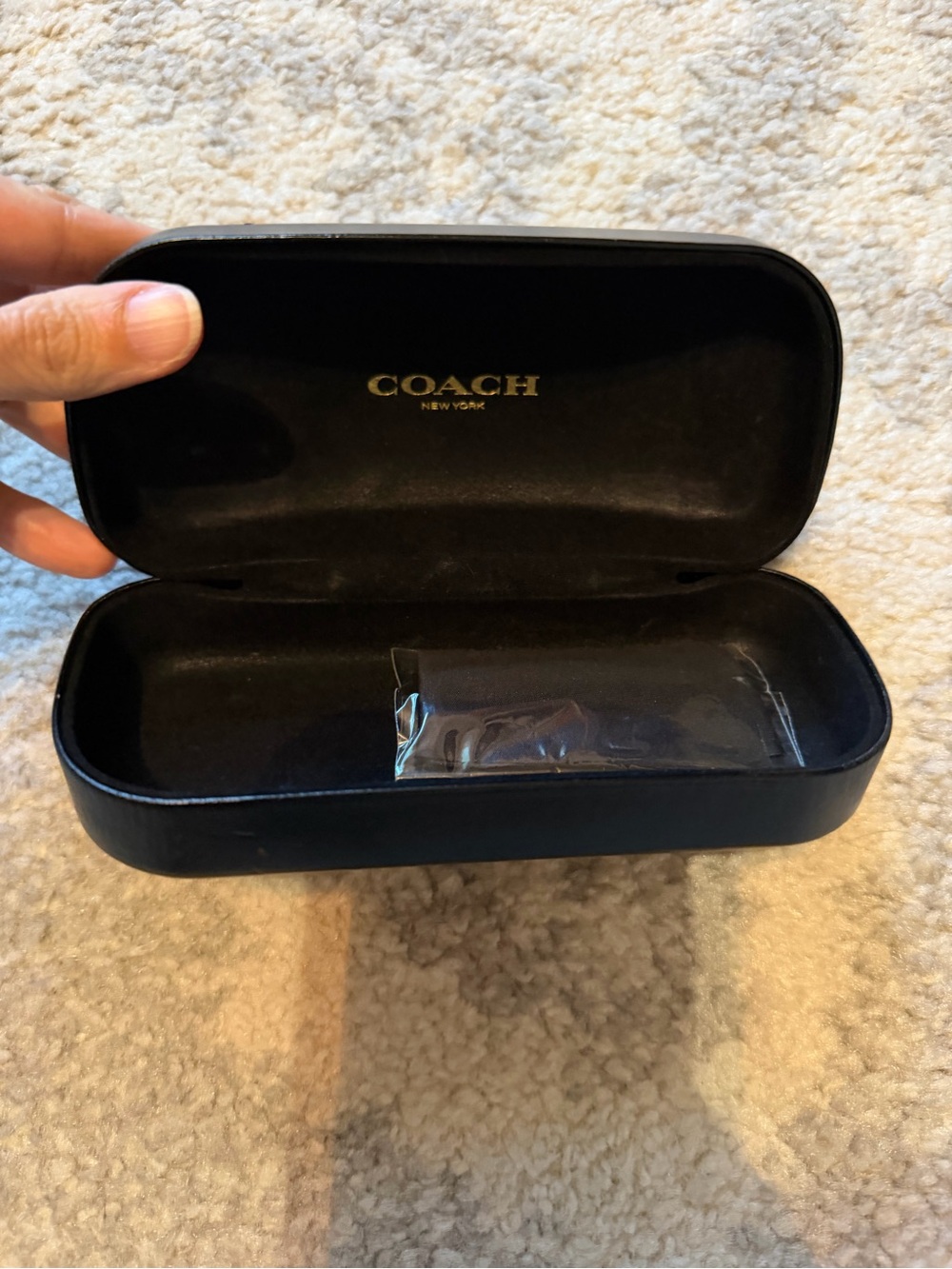 COACH EUC Women's Brown Sunnies with Gold Floral Accent - Picture 7 of 8